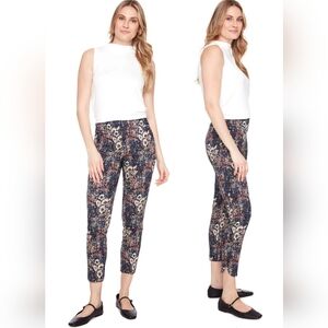 Up! Brand 1X Shaping Floral Pull-On Pants Stretchy Straight Leg G-0468